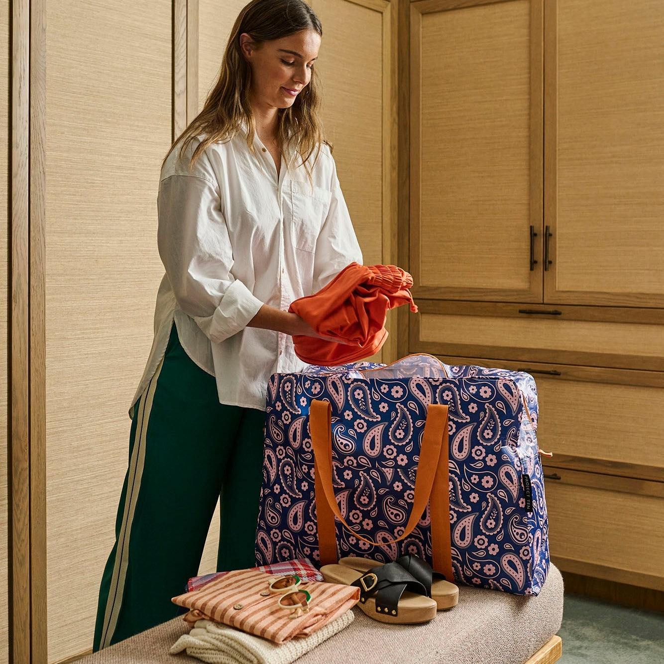 How to Declutter Your Winter Bedding and Store It in Style