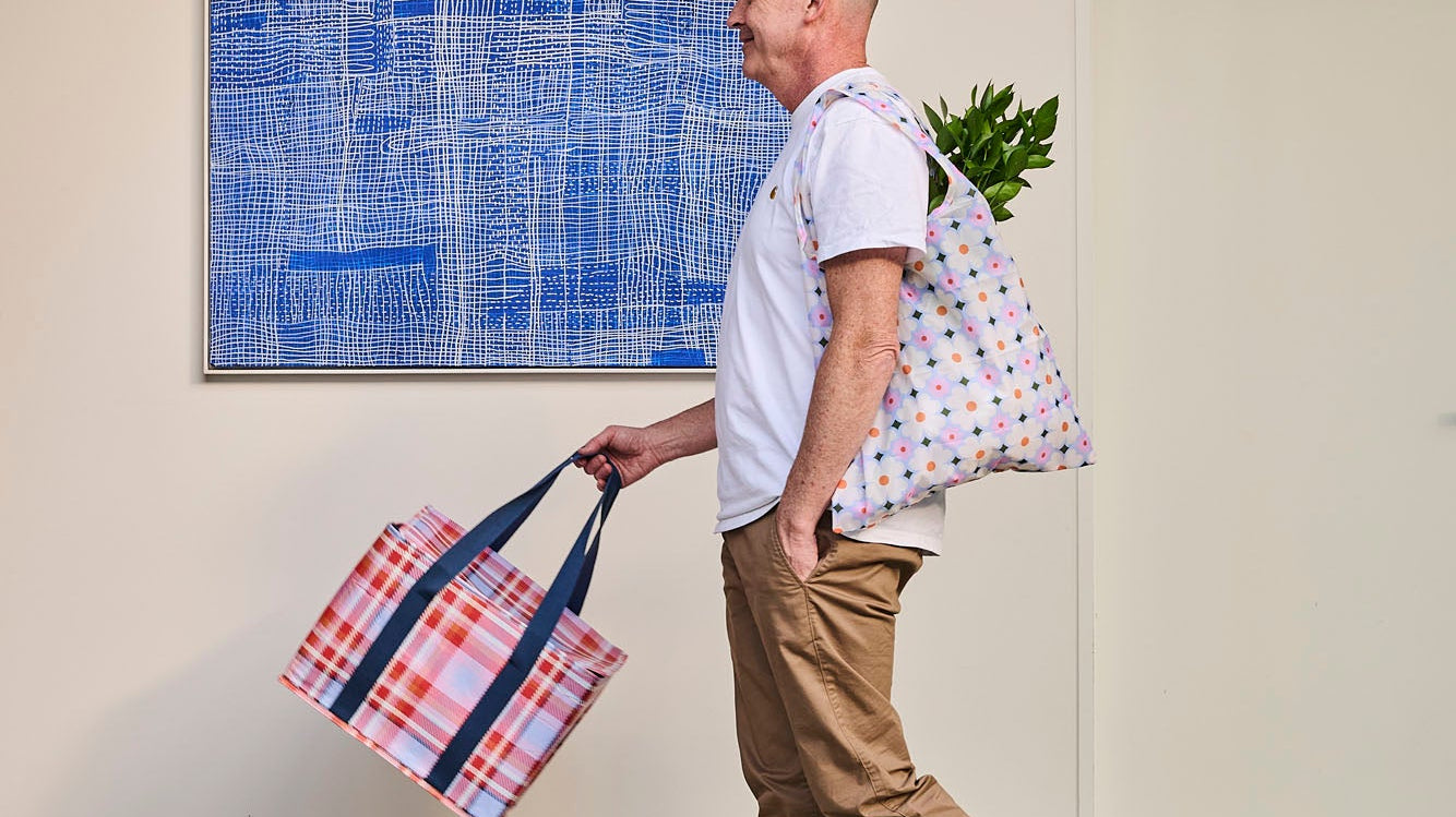 The Project Ten Large Picnic Tote: Your Weekly Shopping and Weekend Picnic Essential