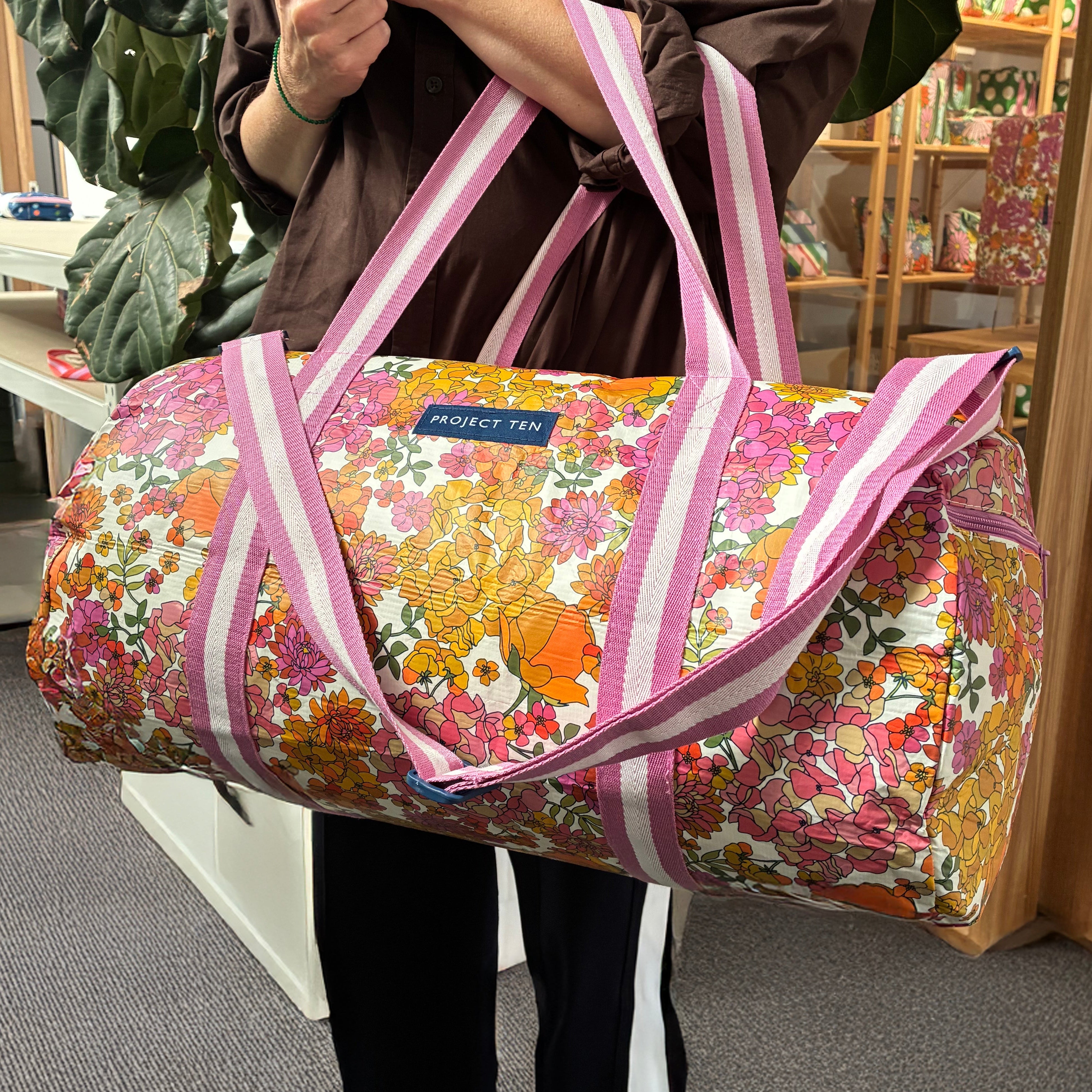 Barrel Bag – Hydrangea - Project Ten