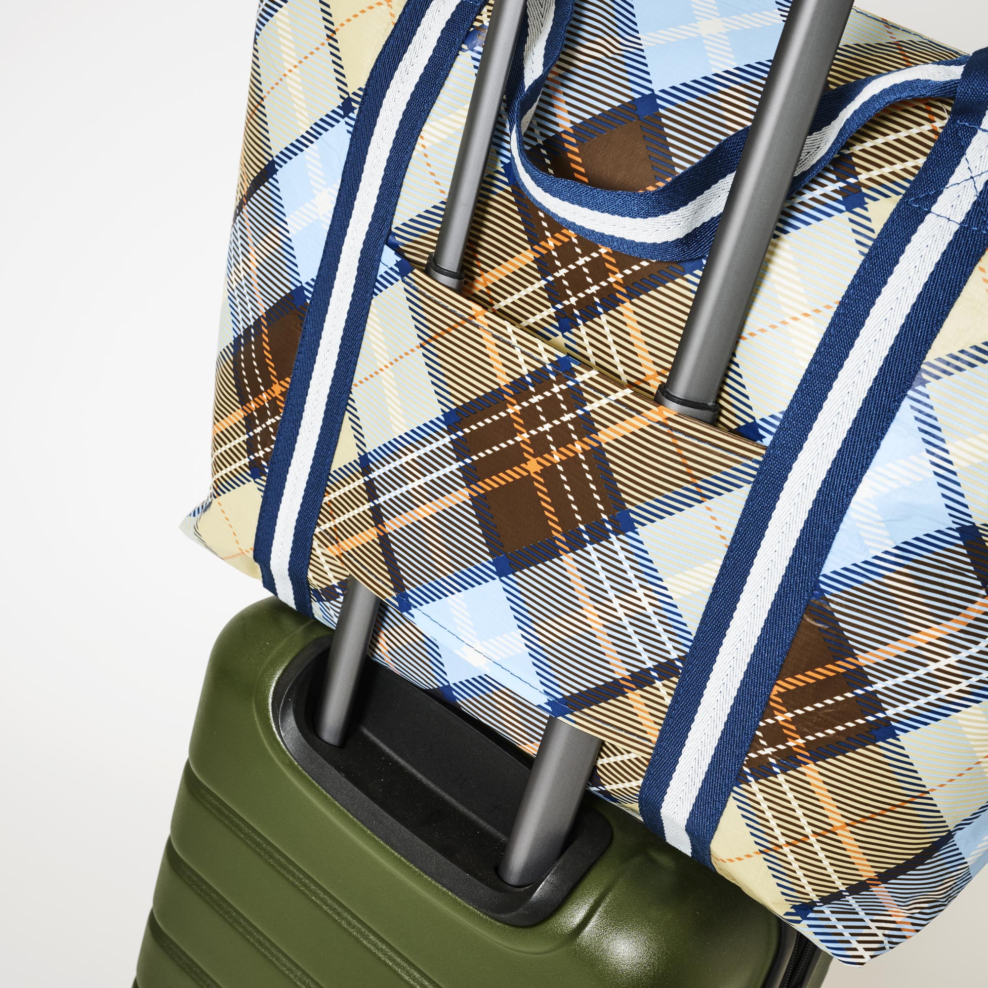 Zip Medium Tote – Country Plaid - Project Ten